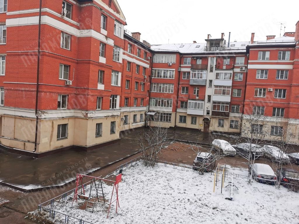 Продажа 2-комнатной квартиры, Тверь, Карпинского ул,  18