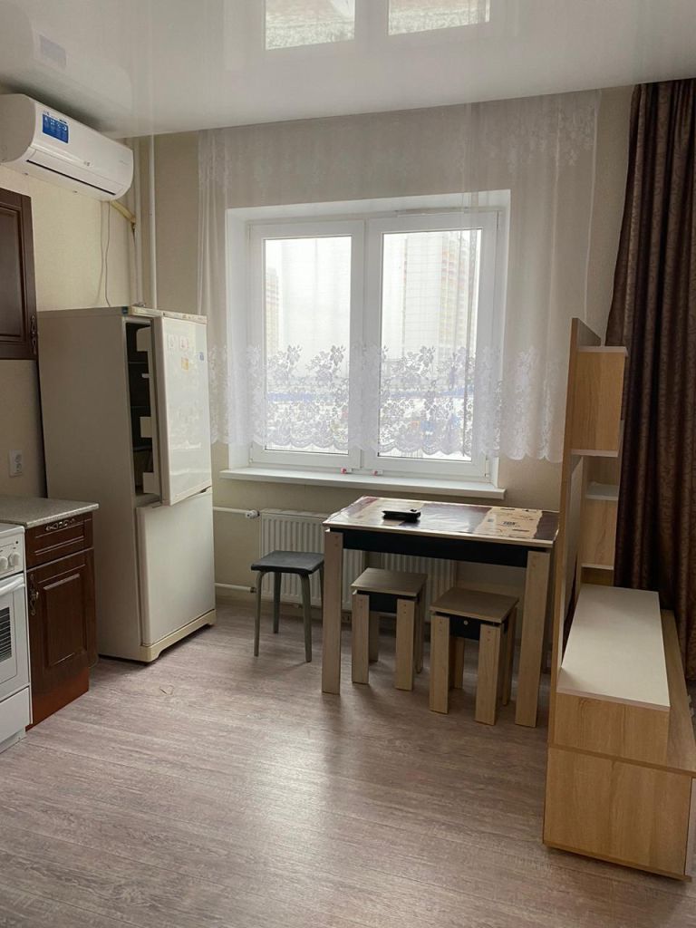 Продажа 1-комнатной квартиры, Ростов-на-Дону, Висаитова ул,  6/10