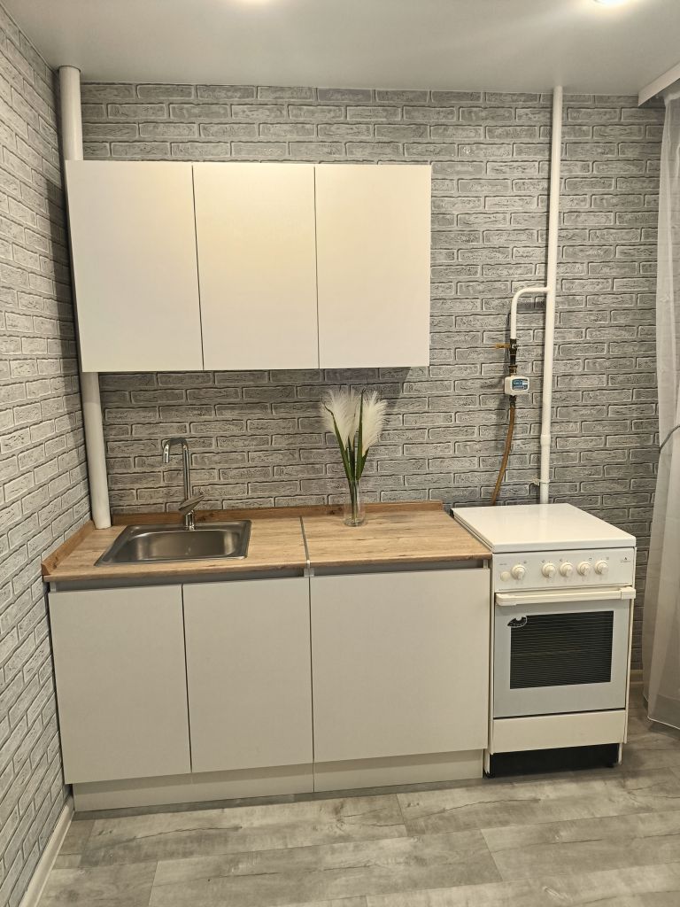 Продажа 1-комнатной квартиры, Пыра, Спортивный,  4а