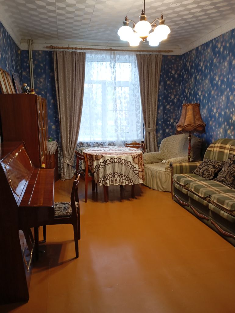 Продажа 2-комнатной квартиры, Подозерский, Ленина,  22