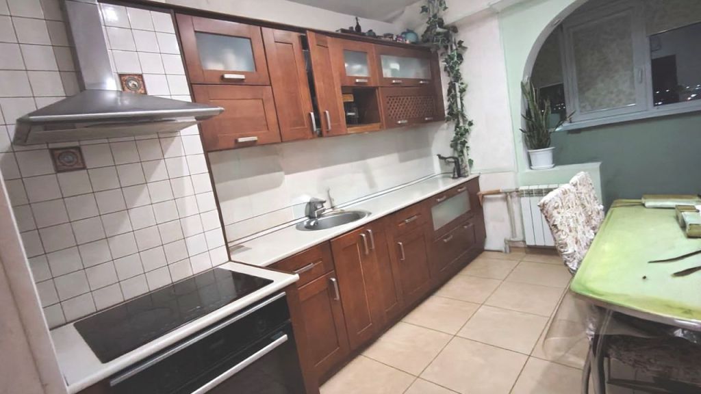 Продажа 3-комнатной квартиры, Ессентуки, Вокзальная ул,  33