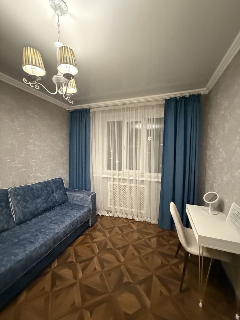 Продажа 3-комнатной квартиры, Ессентуки, Комарова ул,  23
