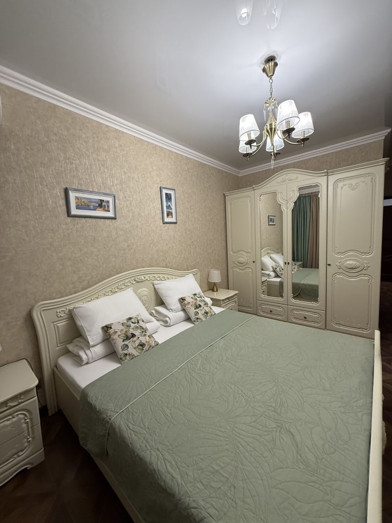 Продажа 3-комнатной квартиры, Ессентуки, Комарова ул,  23