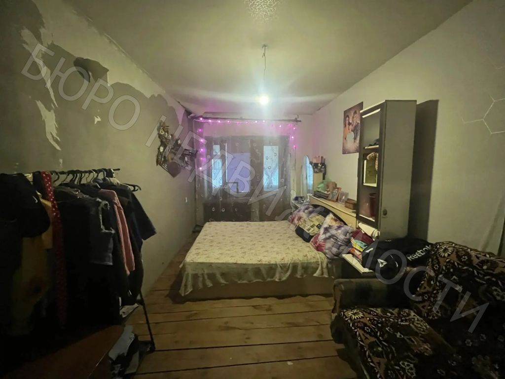 Продажа дома, 204м <sup>2</sup>, 25 сот., Репное, Октябрьская ,  30