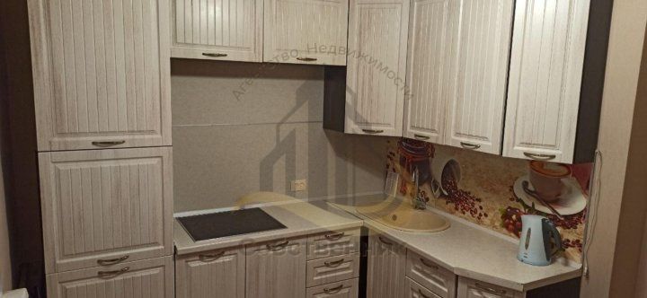 Аренда 1-комнатной квартиры, Старый Оскол, Королева мкр,  32