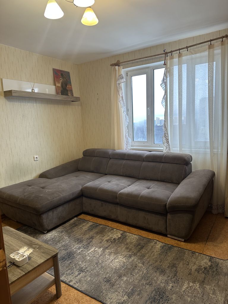 Продажа 2-комнатной квартиры, Нижний Новгород, Академика Сахарова ул,  117к1