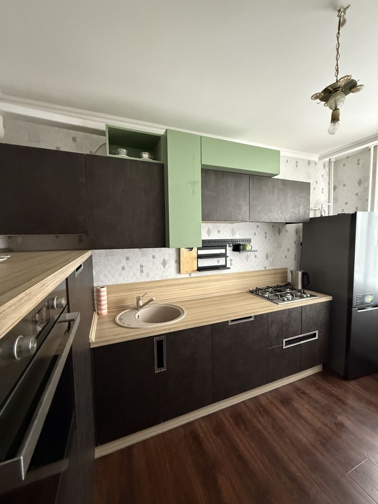 Продажа 3-комнатной квартиры, Ессентуки, Головченко ул,  4