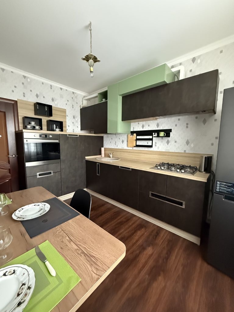 Продажа 3-комнатной квартиры, Ессентуки, Головченко ул,  4