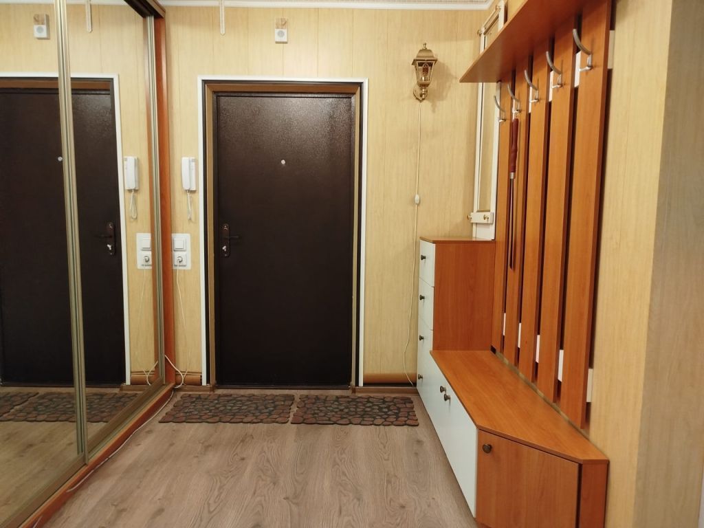Продажа 2-комнатной квартиры, Ростов-на-Дону, Петренко ул,  16а