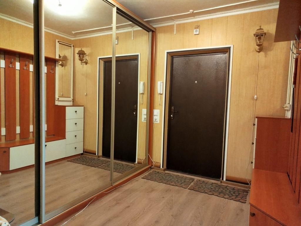 Продажа 2-комнатной квартиры, Ростов-на-Дону, Петренко ул,  16а