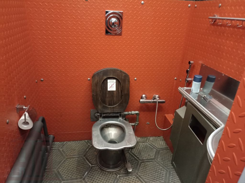 Продажа коммерческой недвижимости, 528м <sup>2</sup>, Тверь, Вокзальная ул,  22