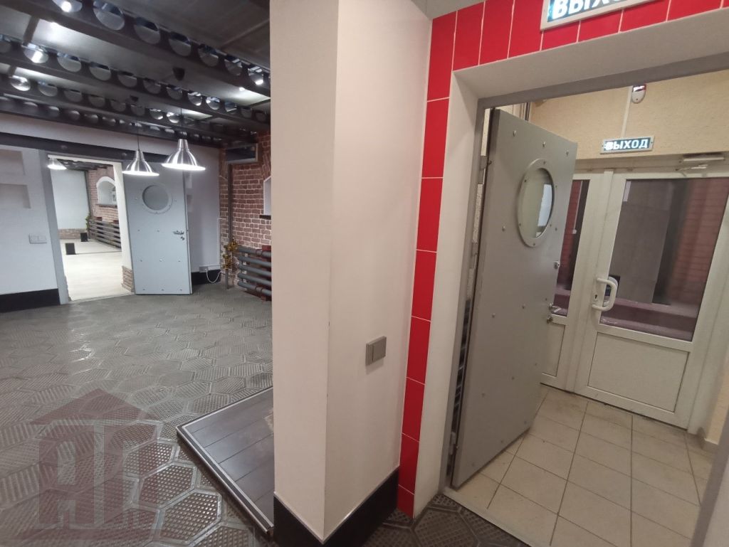 Продажа коммерческой недвижимости, 528м <sup>2</sup>, Тверь, Вокзальная ул,  22