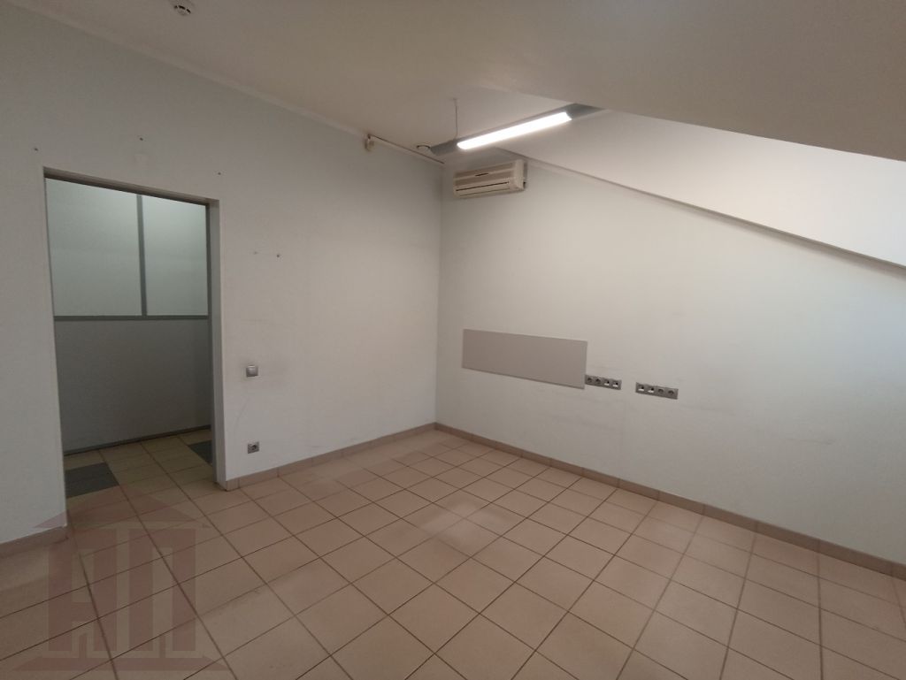 Продажа коммерческой недвижимости, 528м <sup>2</sup>, Тверь, Вокзальная ул,  22