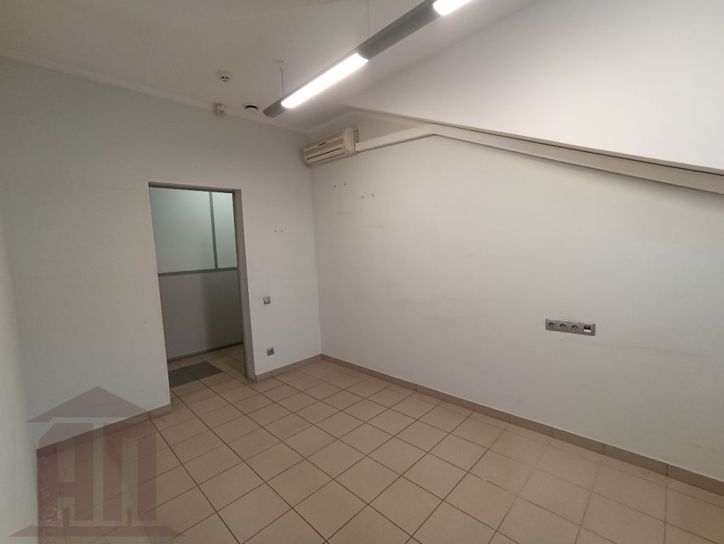 Продажа коммерческой недвижимости, 528м <sup>2</sup>, Тверь, Вокзальная ул,  22