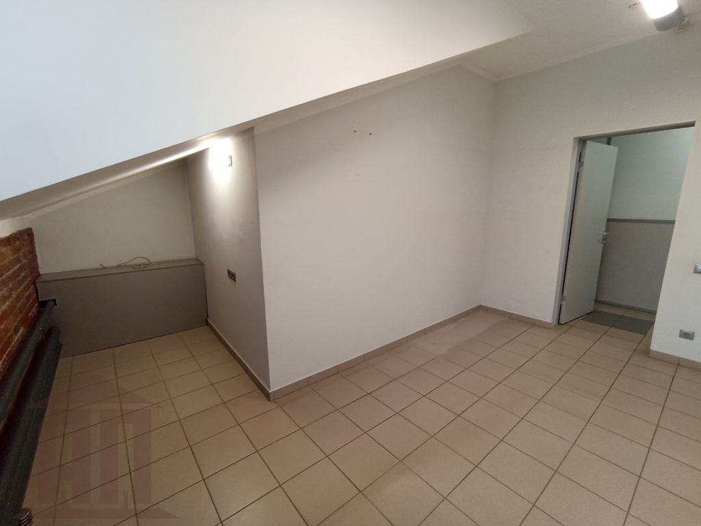 Продажа коммерческой недвижимости, 528м <sup>2</sup>, Тверь, Вокзальная ул,  22