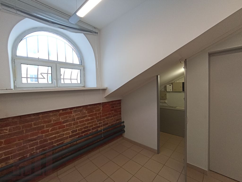 Продажа коммерческой недвижимости, 528м <sup>2</sup>, Тверь, Вокзальная ул,  22