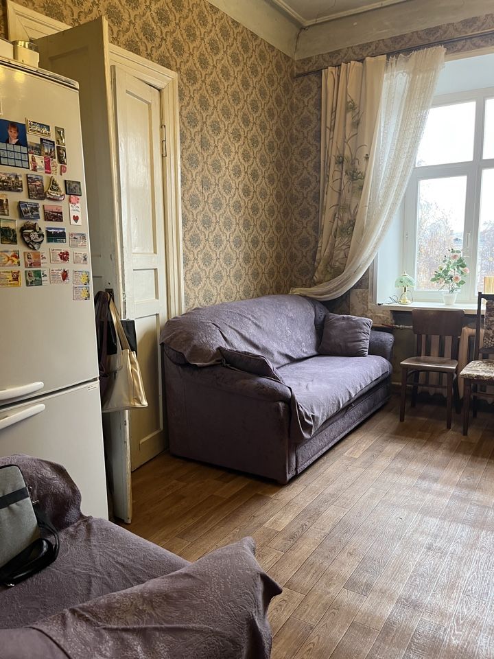 Продажа 3-комнатной квартиры, Нижний Новгород, Коминтерна ул,  181