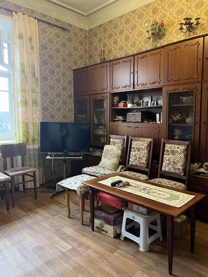 Продажа 3-комнатной квартиры, Нижний Новгород, Коминтерна ул,  181