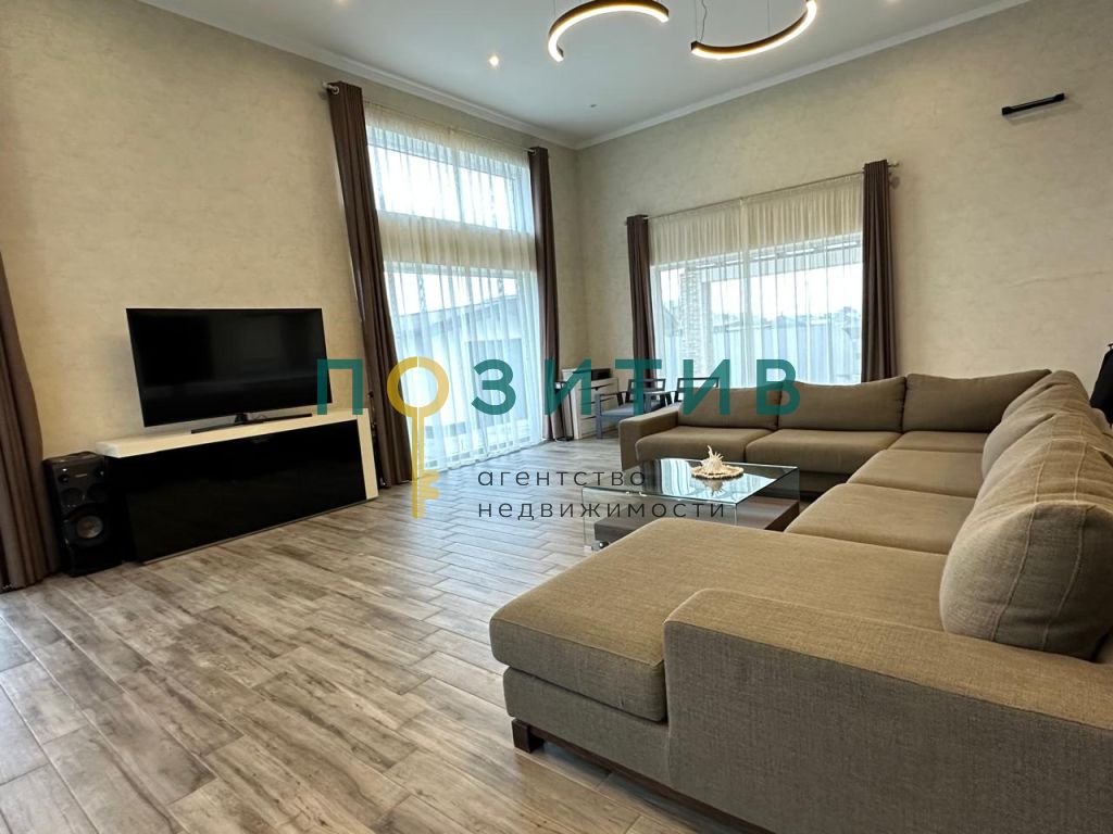 Продажа дома, 241м <sup>2</sup>, 14 сот., Минеральные Воды, Речная ул