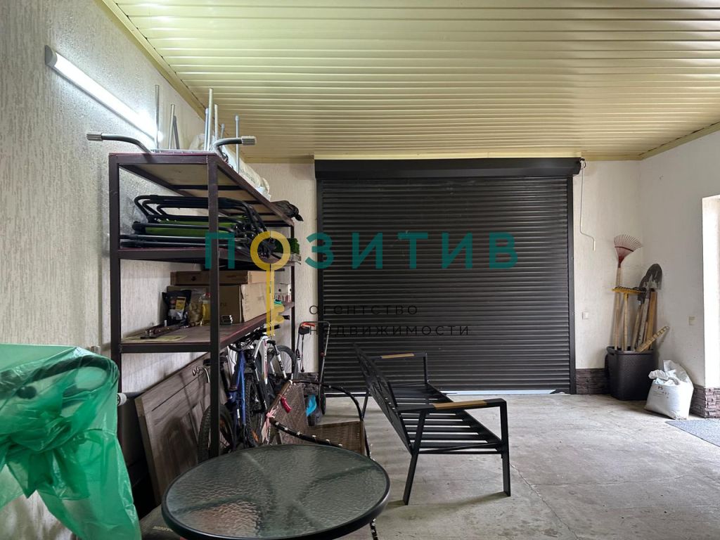 Продажа дома, 241м <sup>2</sup>, 14 сот., Минеральные Воды, Речная ул