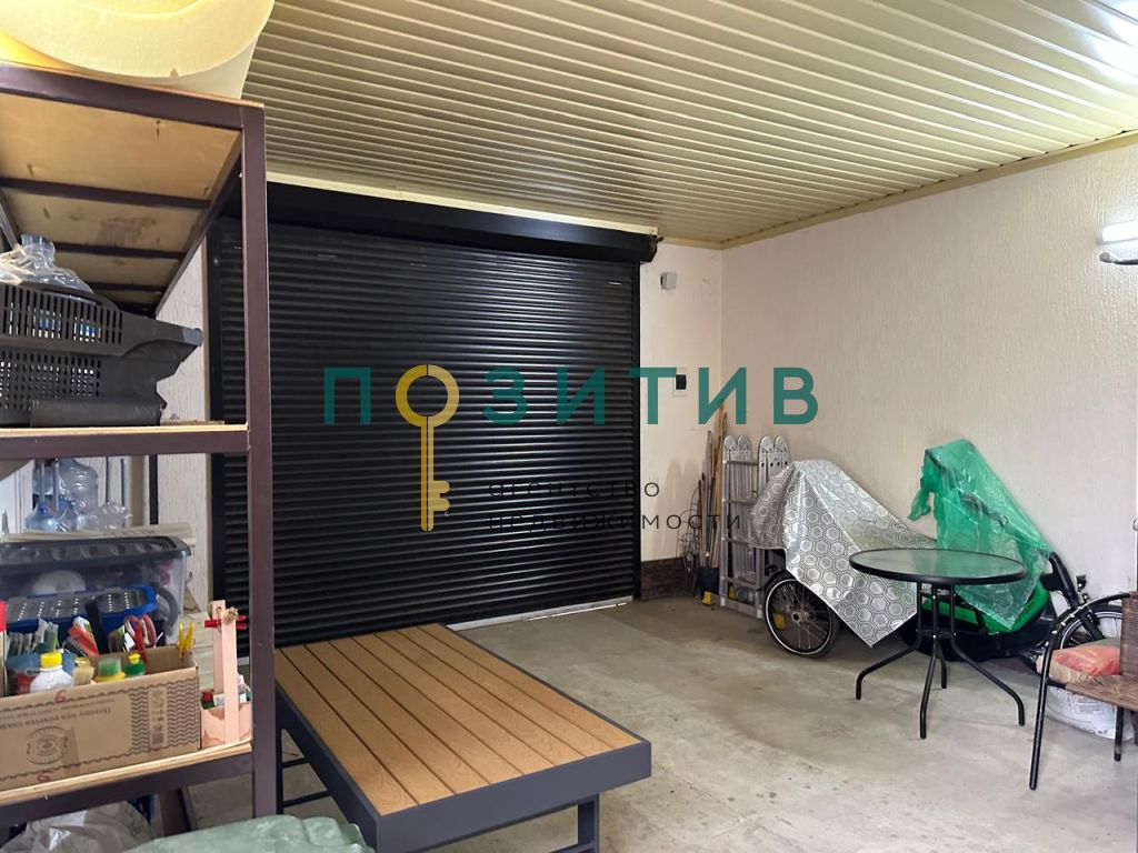 Продажа дома, 241м <sup>2</sup>, 14 сот., Минеральные Воды, Речная ул