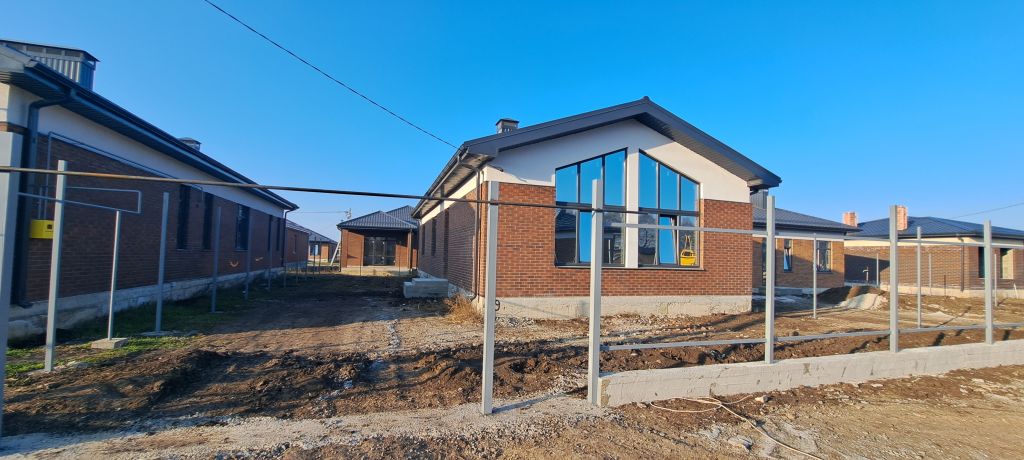 Продажа дома, 110м <sup>2</sup>, 4 сот., Михайловск, Ленина ул