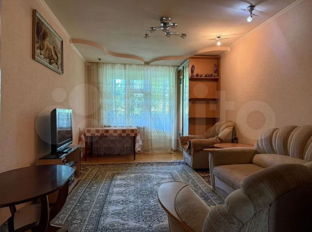 Продажа 3-комнатной квартиры, Ессентуки, Нагорная ул,  25