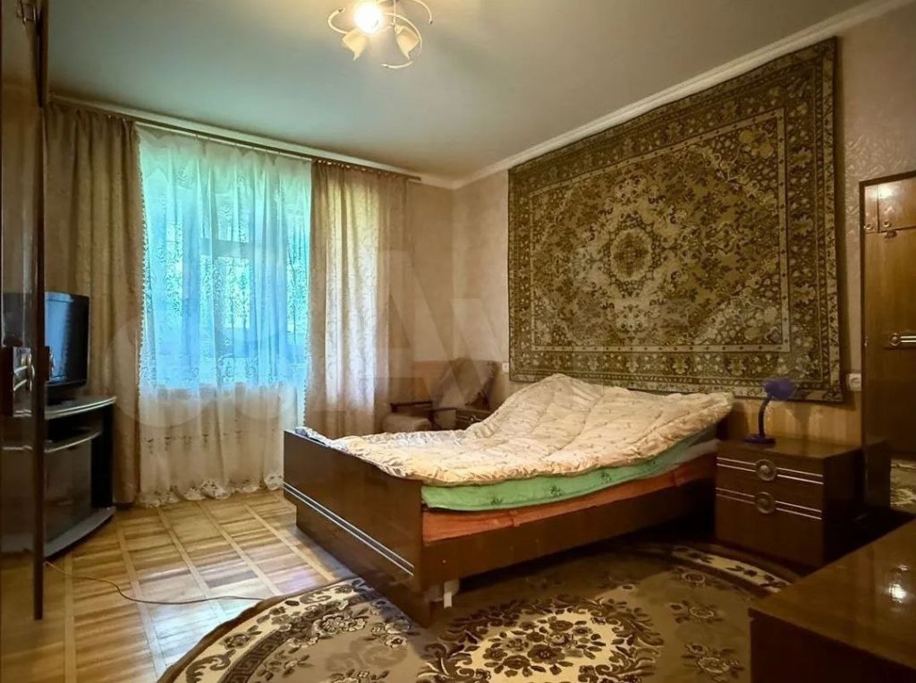 Продажа 3-комнатной квартиры, Ессентуки, Нагорная ул,  25