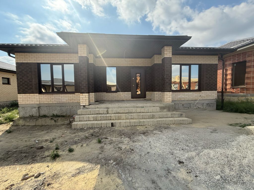 Продажа дома, 150м <sup>2</sup>, 4 сот., Михайловск, Головищенская ул