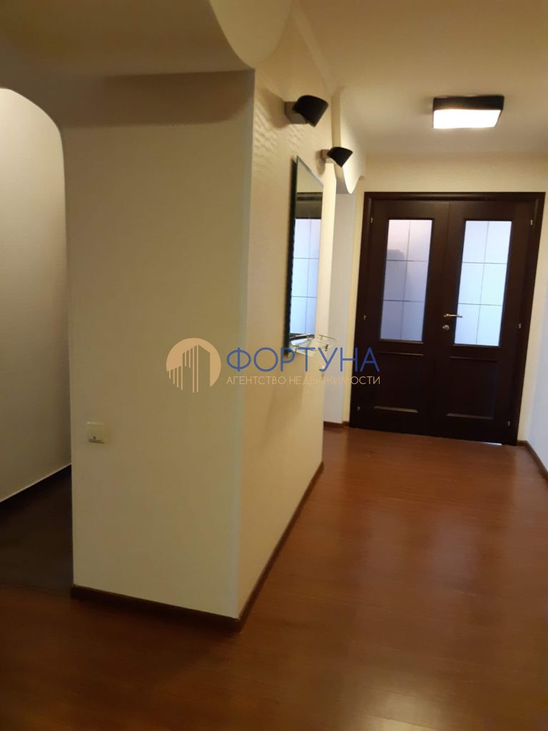 Продажа 3-комнатной квартиры, Белгород, Победы ул,  49к4