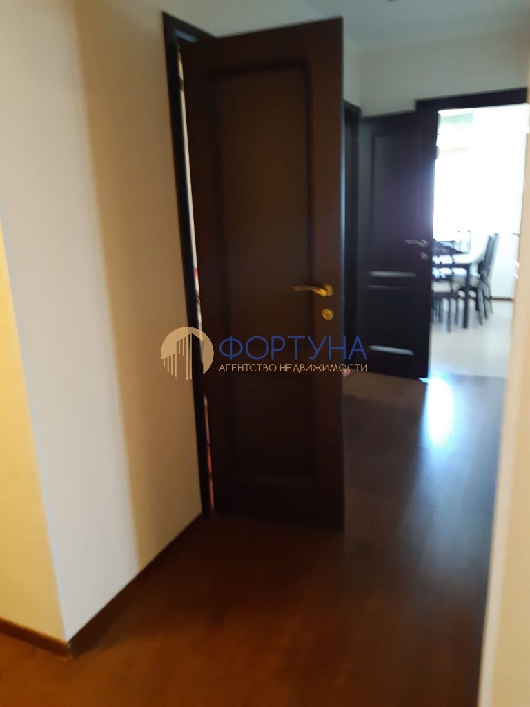 Продажа 3-комнатной квартиры, Белгород, Победы ул,  49к4