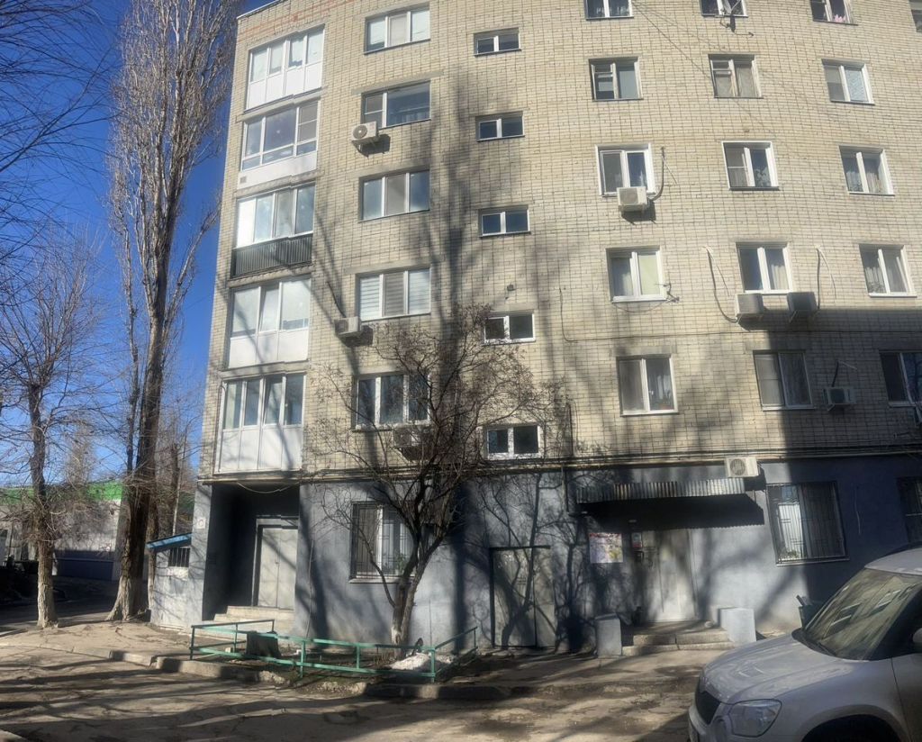 Продажа 1-комнатной квартиры, Саратов, Ленинградская ул,  16