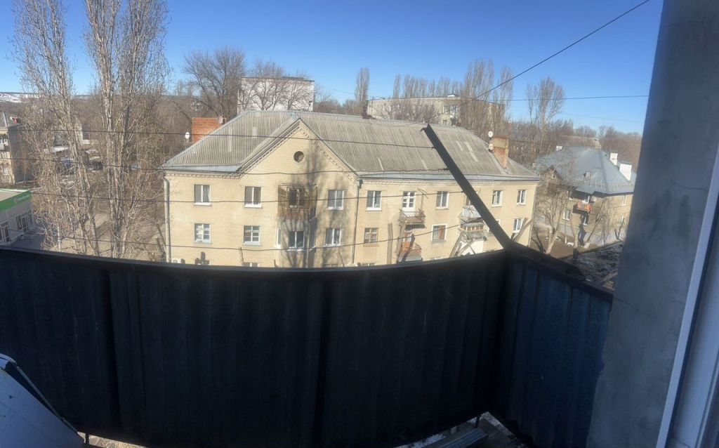 Продажа 1-комнатной квартиры, Саратов, Ленинградская ул,  16