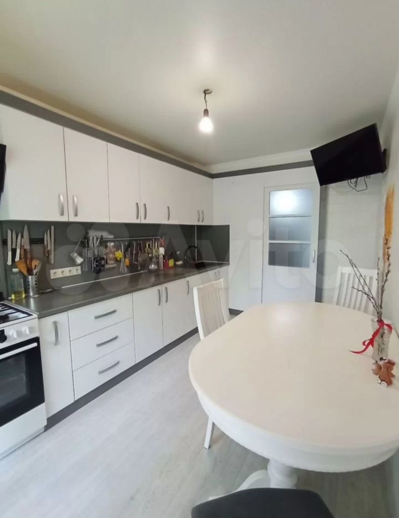 Продажа 3-комнатной квартиры, Ессентуки, Нагорная ул,  25