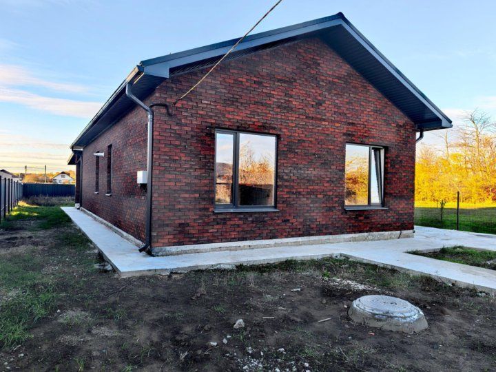 Продажа дома, 132м <sup>2</sup>, 6 сот., Ростов-на-Дону, Лазоревый 4-й пер