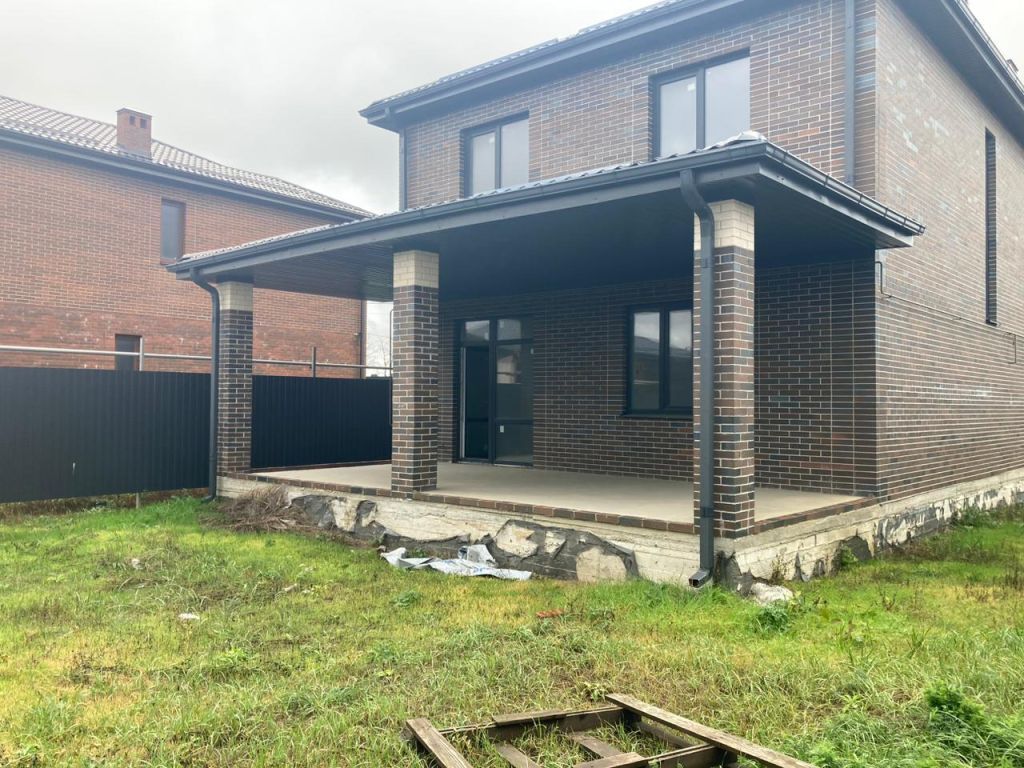 Продажа дома, 180м <sup>2</sup>, 5 сот., Ростовская