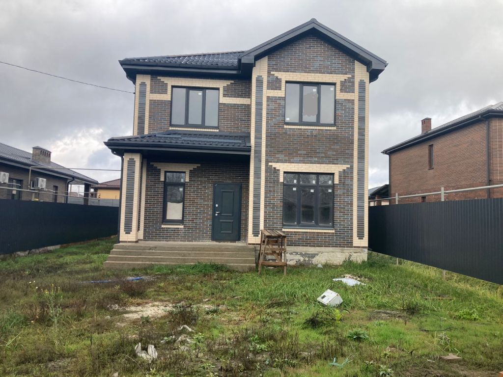 Продажа дома, 180м <sup>2</sup>, 5 сот., Ростовская