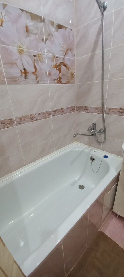 Продажа 2-комнатной квартиры, Ессентуки, Вокзальная ул,  116 а