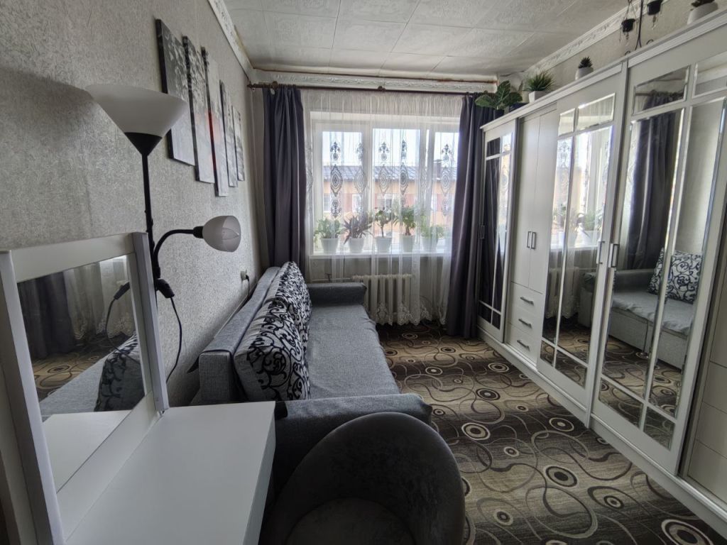 Продажа 2-комнатной квартиры, Нижний Новгород, Молодежный пр-кт,  10