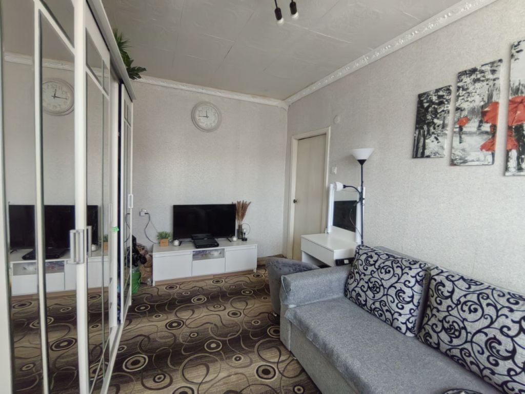 Продажа 2-комнатной квартиры, Нижний Новгород, Молодежный пр-кт,  10