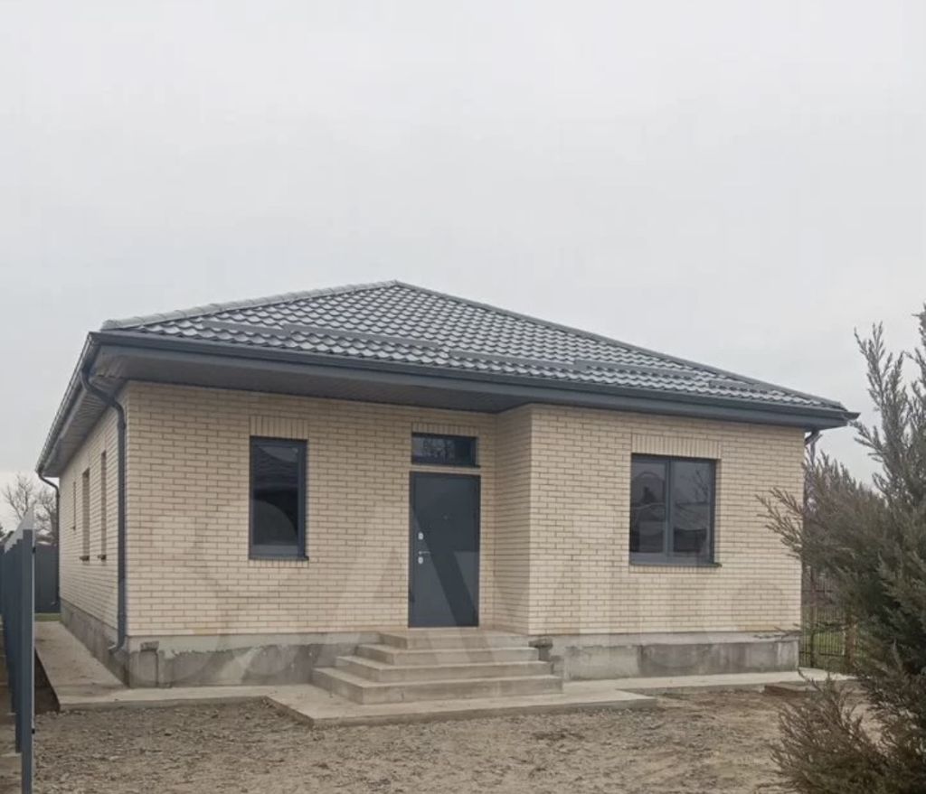 Продажа дома, 117м <sup>2</sup>, 5 сот., Батайск, Волжская ул