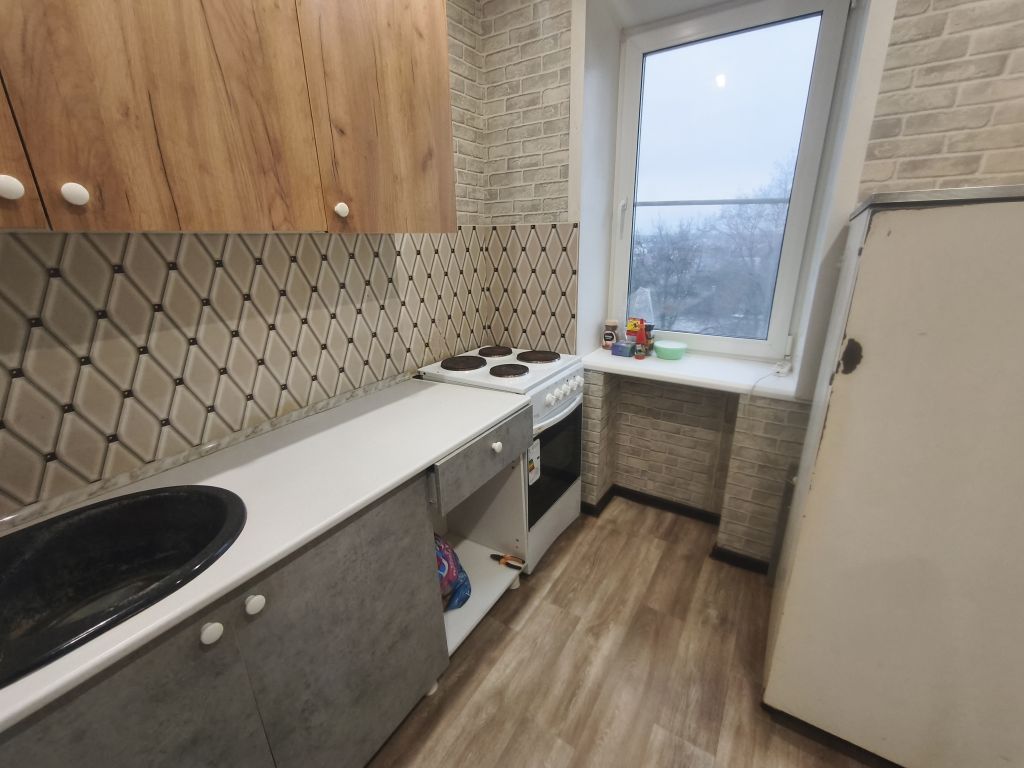 Продажа 1-комнатной квартиры, Новомосковск, Куйбышева ул,  32А