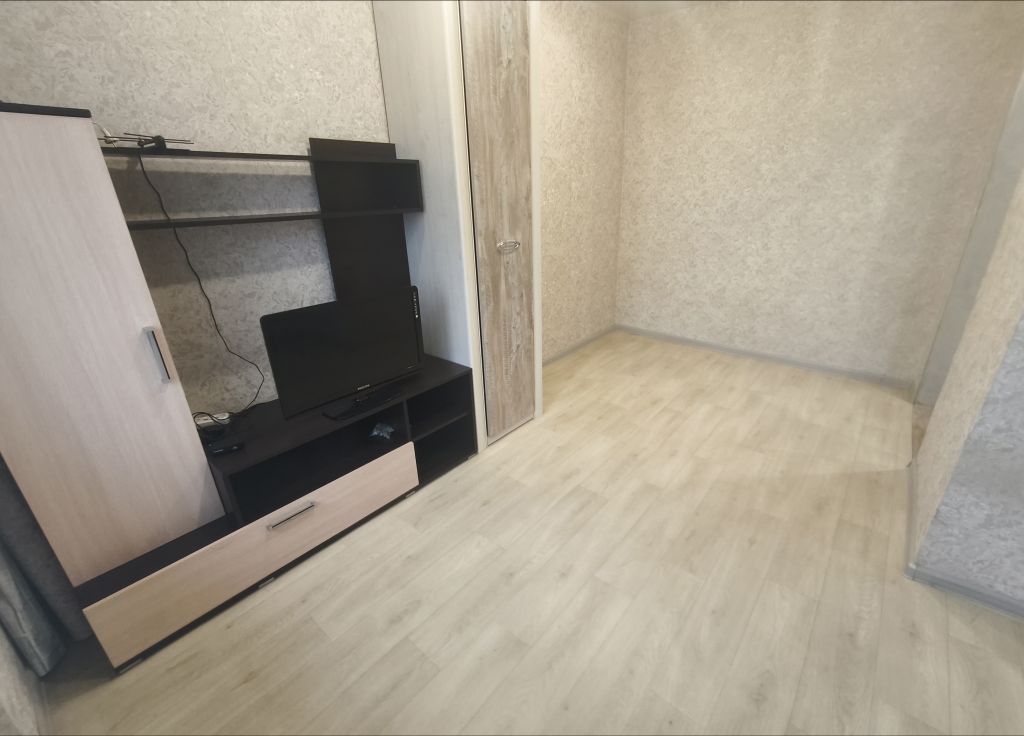 Продажа 1-комнатной квартиры, Новомосковск, Куйбышева ул,  32А