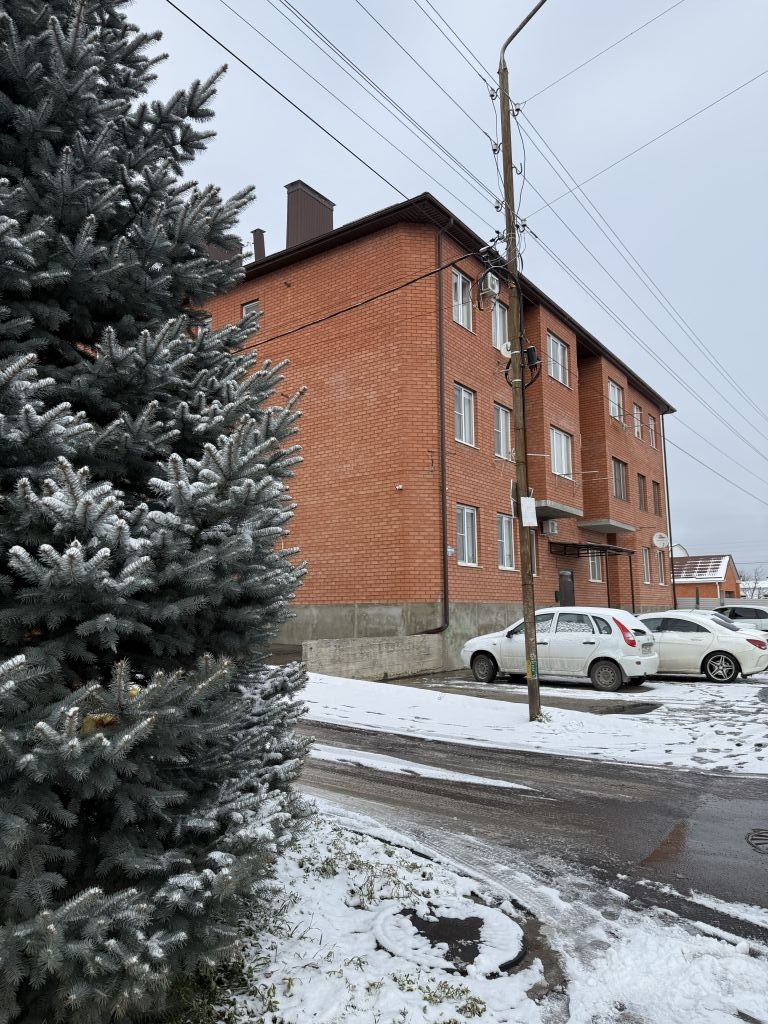 Продажа 2-комнатной квартиры, Ессентуки, Олимпийская ул,  2