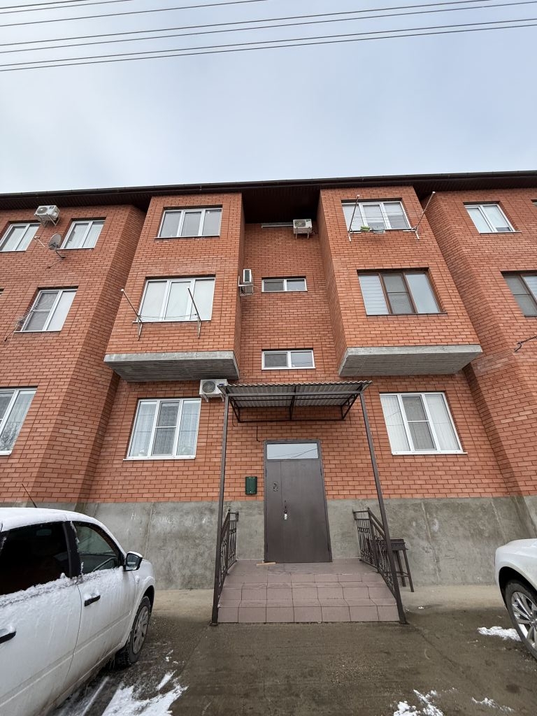 Продажа 2-комнатной квартиры, Ессентуки, Олимпийская ул,  2