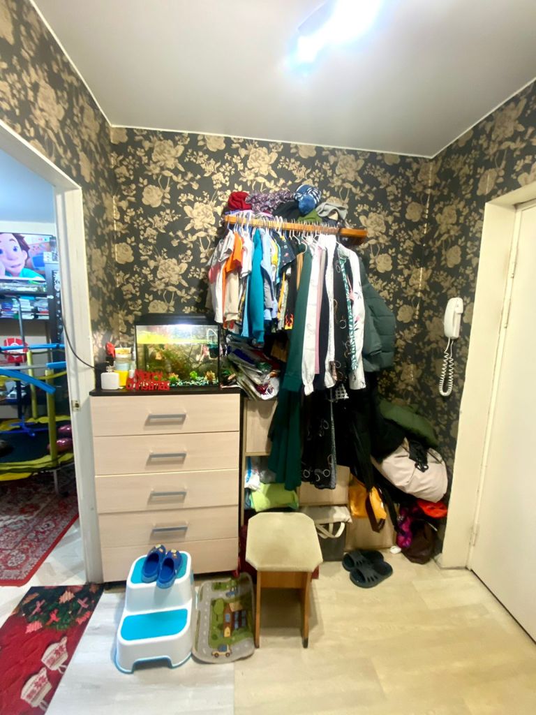 Продажа 1-комнатной квартиры, Смоленск, Крупской ул,  61в