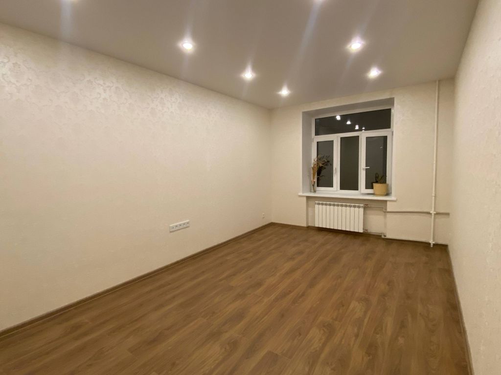 Продажа 3-комнатной квартиры, Нижний Новгород, Гагарина пр-кт,  110А