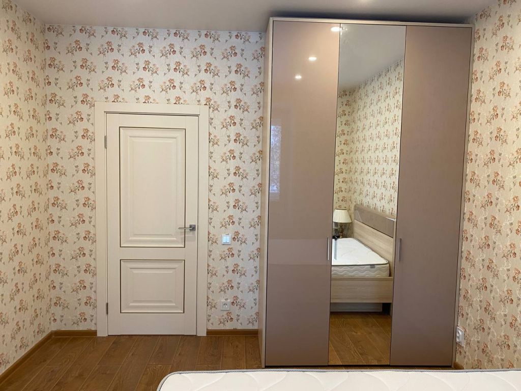 Продажа 3-комнатной квартиры, Нижний Новгород, Гагарина пр-кт,  110А