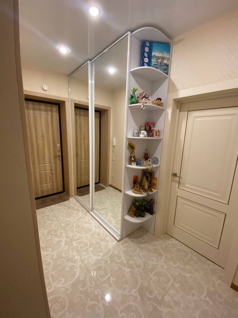 Продажа 3-комнатной квартиры, Нижний Новгород, Гагарина пр-кт,  110А