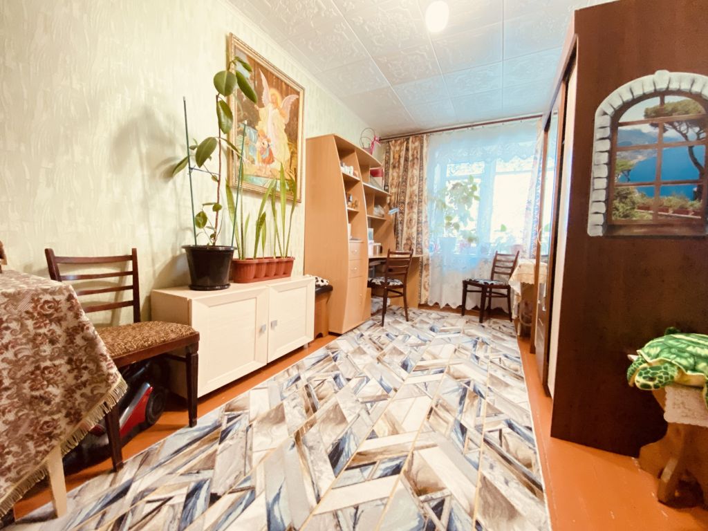 Продажа 3-комнатной квартиры, Донской, Индустриальная ул.,  9